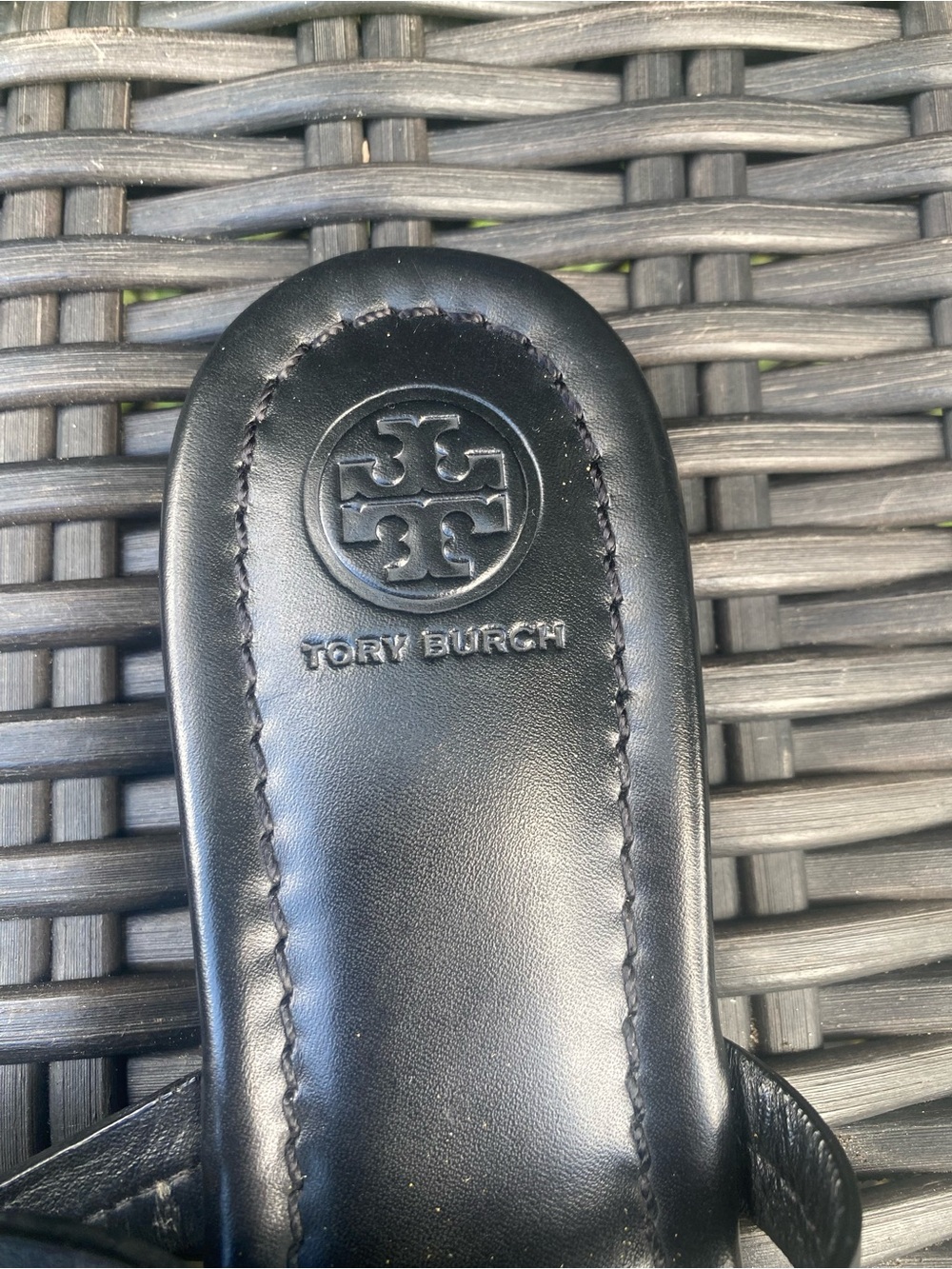 TORY BURCH SZ 8.5 black sandal - Picture 2 of 9